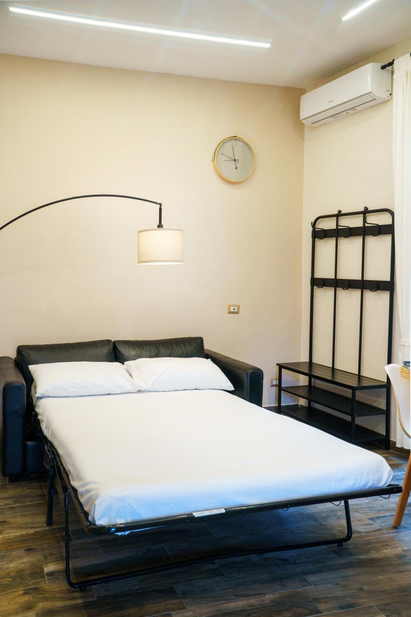 Chiatamone Relais Appartement Napels Buitenkant foto